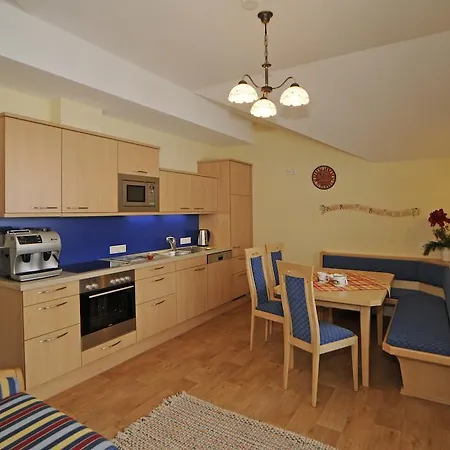 Alpenblume Апартаменти