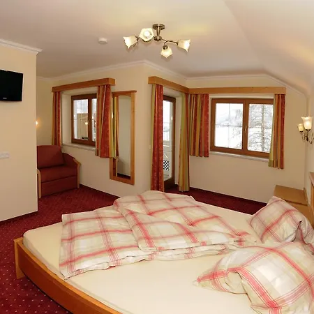 Alpenblume Апартаменти *